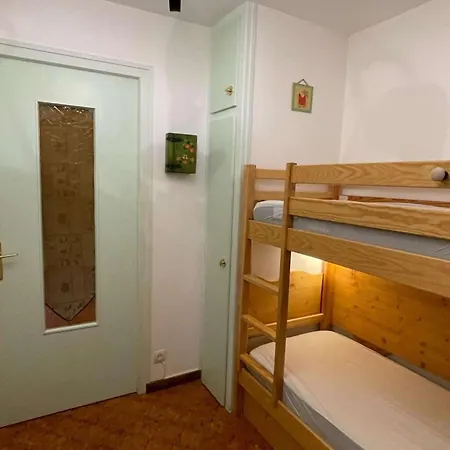 Montagnard Pour 4 A 5 Min Des Commerces Avec Bus Au Pied - Fr-1-458-119 * Le Grand-Bornand